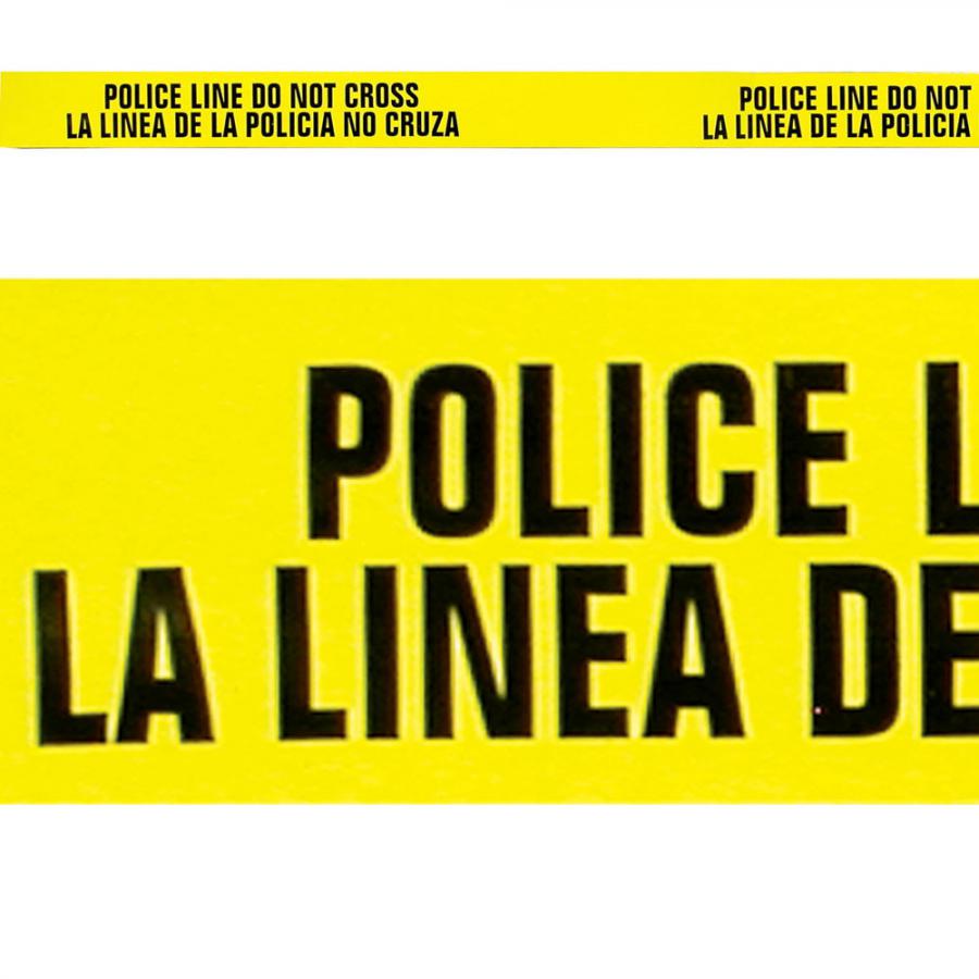 1 - La Linea De La Policia No Cruza w/ box